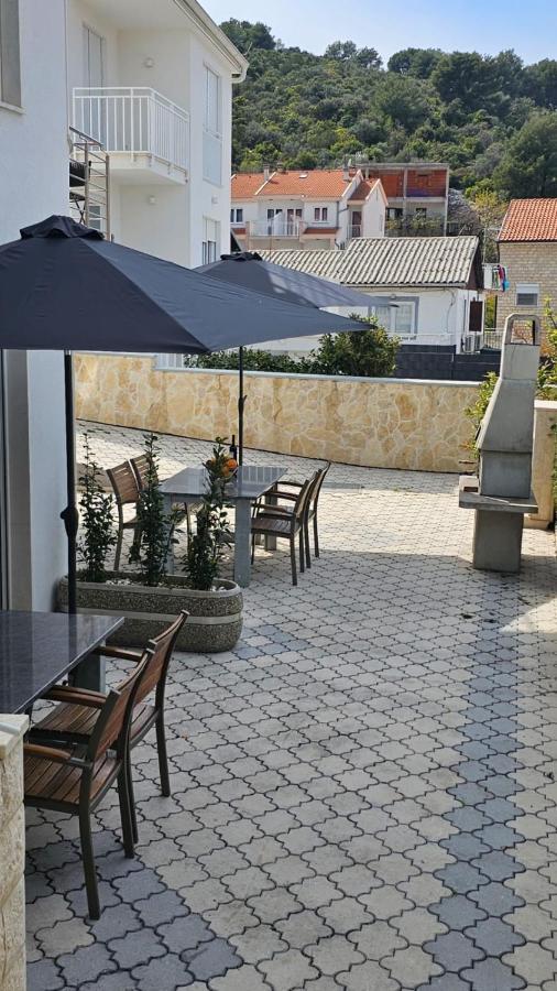 Apartmani Barnjak Trogir Exterior photo