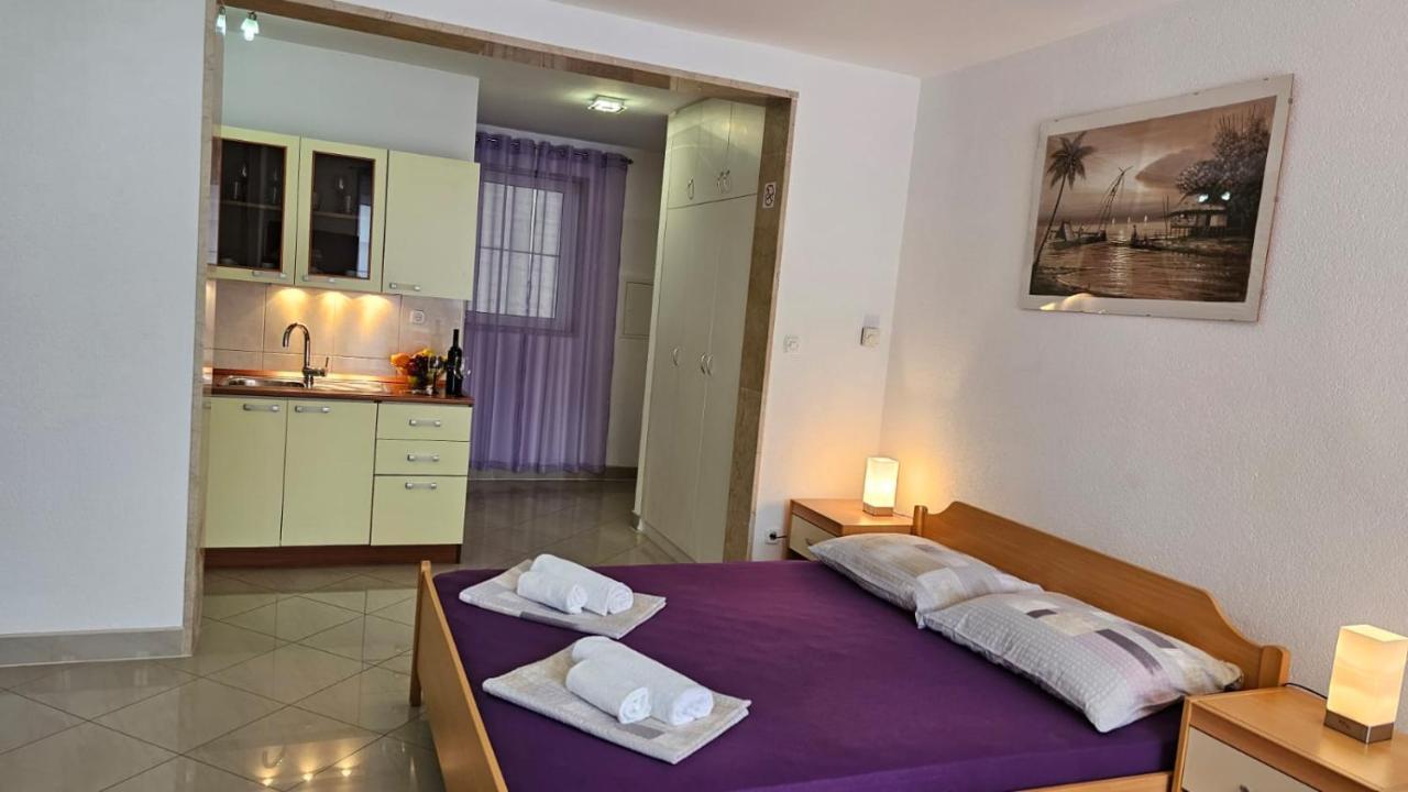 Apartmani Barnjak Trogir Exterior photo
