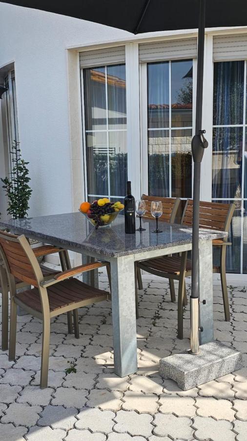 Apartmani Barnjak Trogir Exterior photo